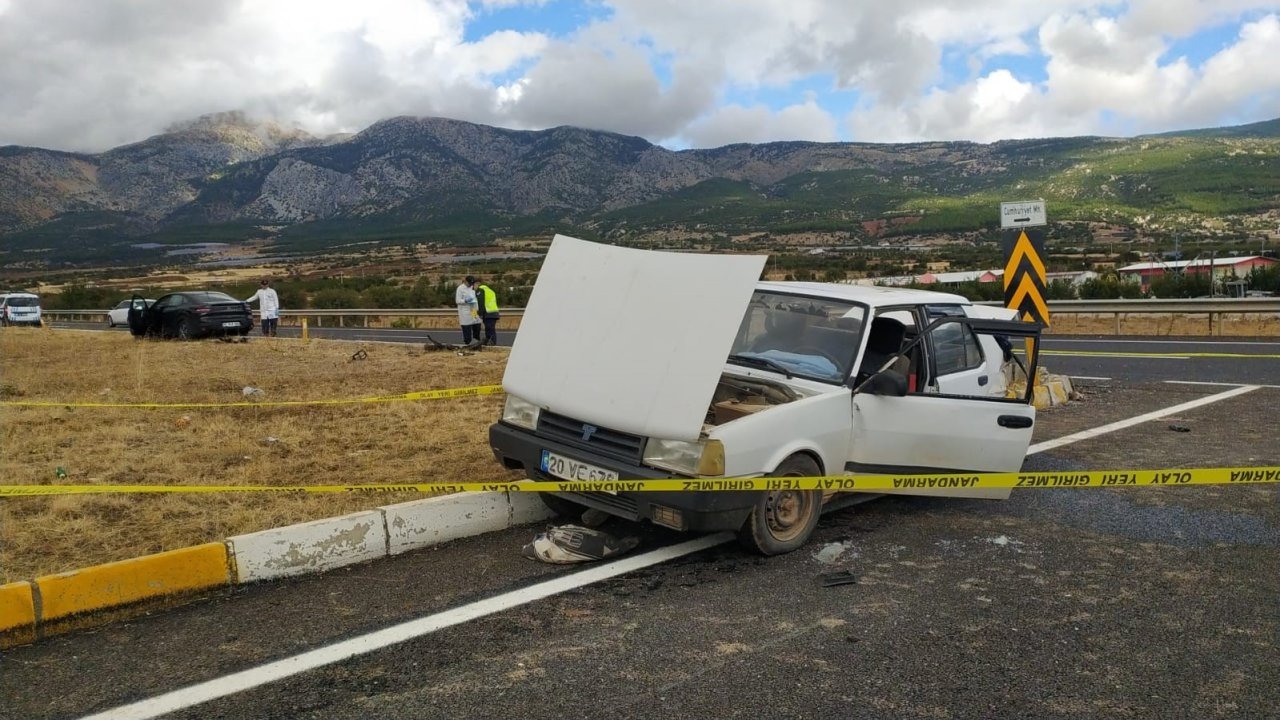 Kontrolden çıkarak refüje çıktı! Kavşaktan ölümlü kaza