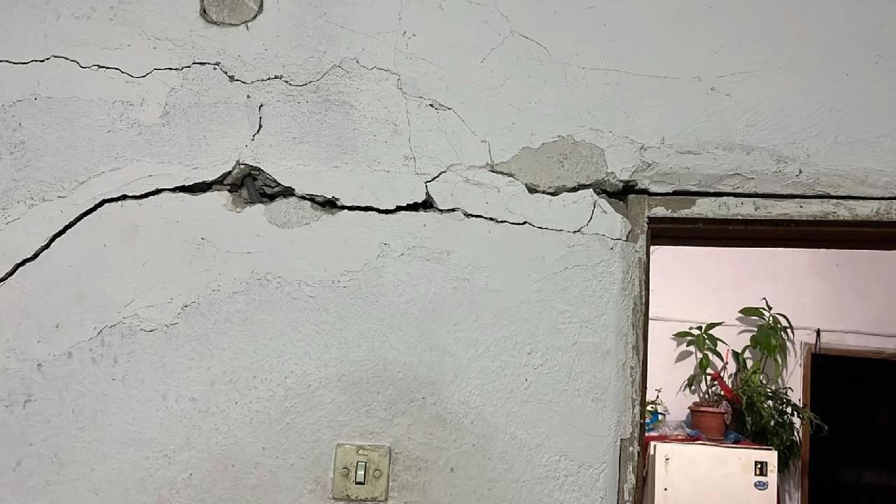 Kütahya'da son 24 saatte 64 deprem oldu