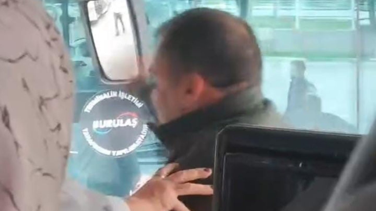 Otobüste yumruklu kavga