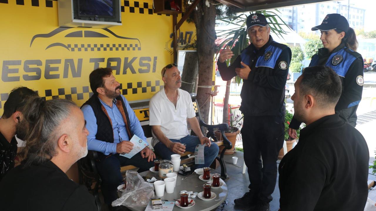 Samsun Polisi vatandaşları dolandırıcılık ve KADES hakkında bilgilendirdi