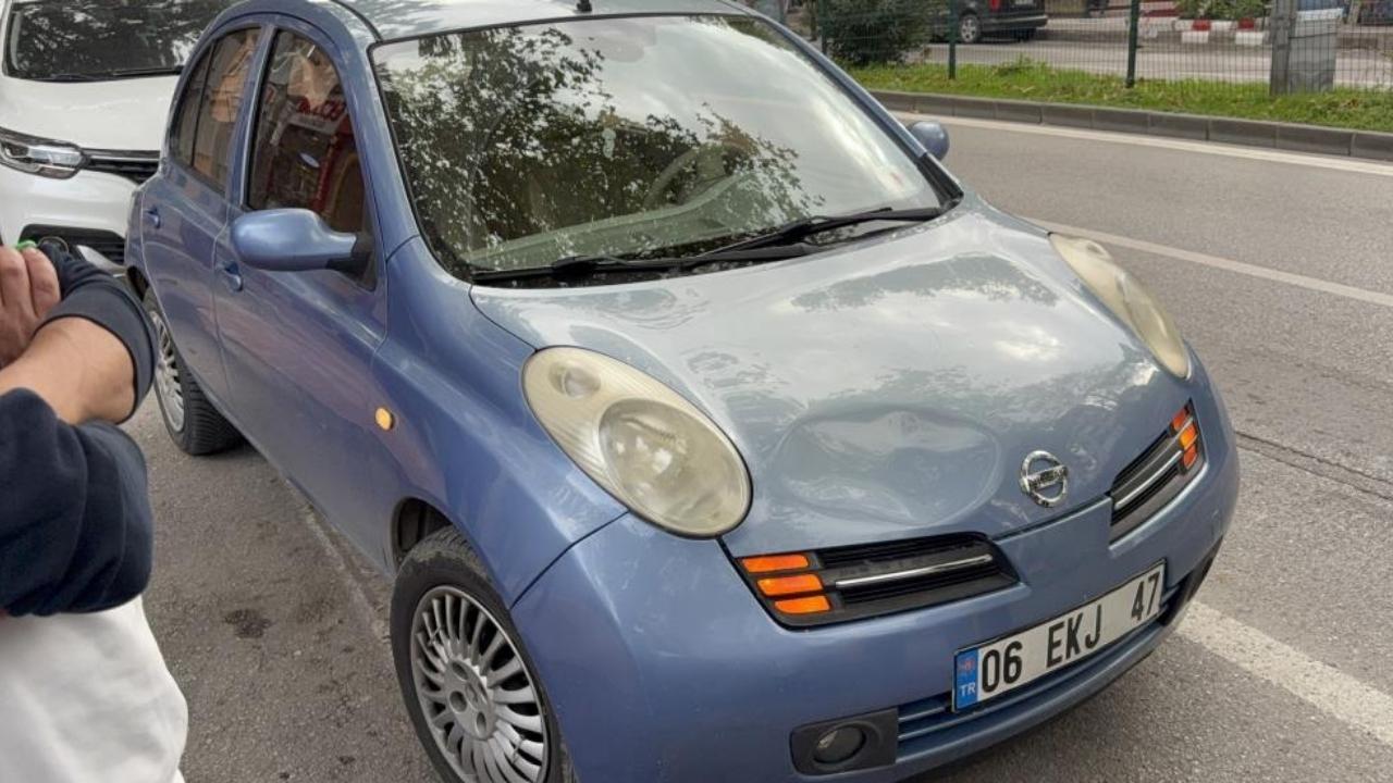 Samsun'da otomobil yayalara çarptı