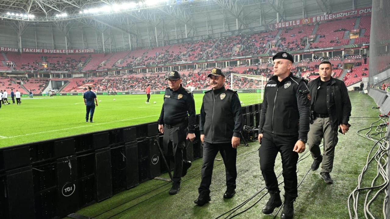 Samsunspor–Dinamo Kiev maçı öncesi İl Emniyet Müdürü'nden inceleme