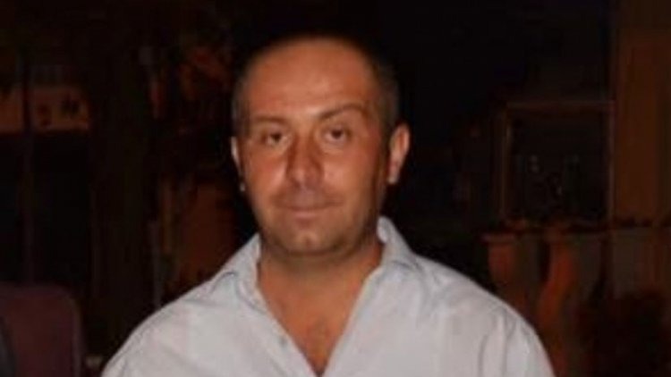 Şarampole devrilen kamyonetin sürücü yaşama tutunamadı