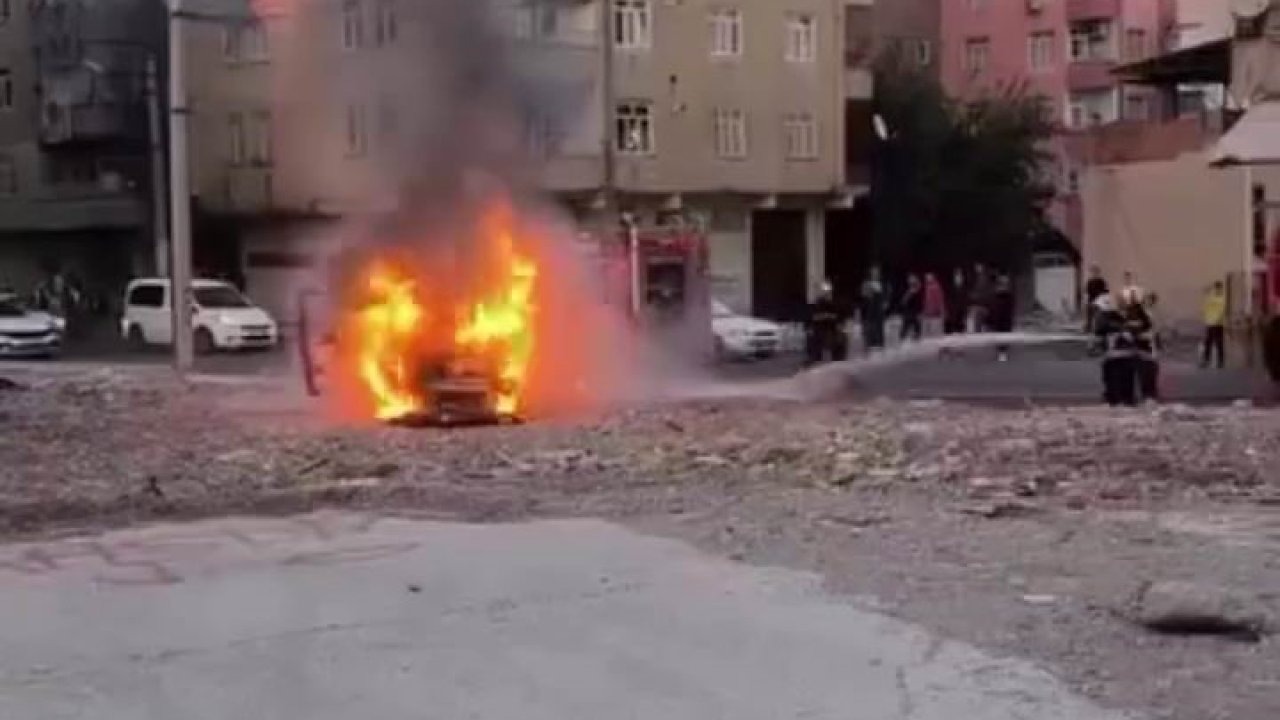 Seyir halindeki araç alev topuna döndü