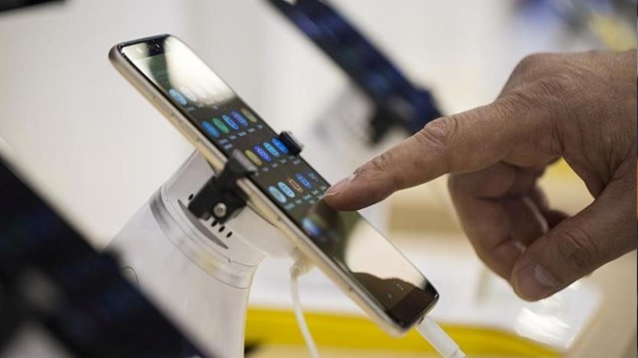 Telefon fiyatlarına indirim sürprizi