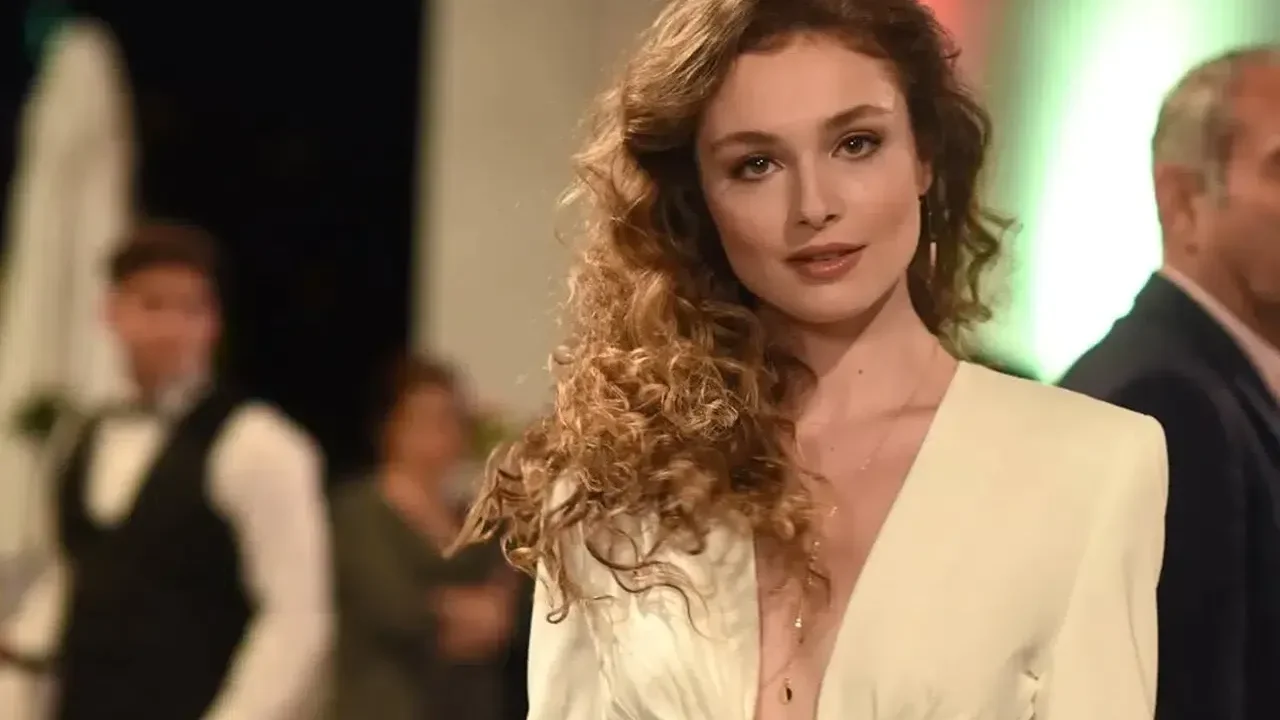 Veliaht Dizi Kıyafetleri ve Markaları