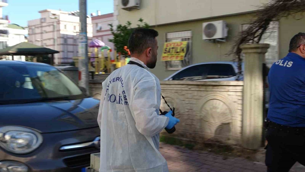 30 yaşındaki genç evinde ölü bulundu