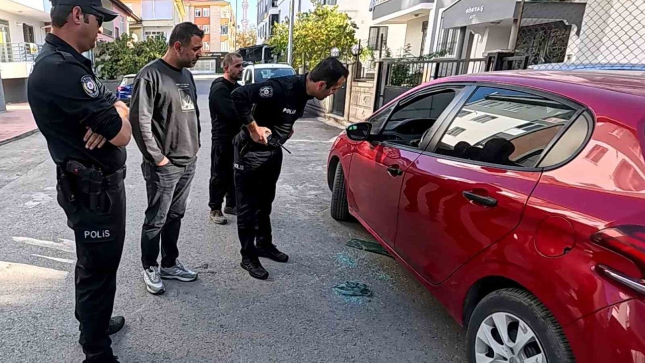 Boşanma aşamasındaki eşinin arabasının camını kırdı, şoka uğrayan kadın KADES’le kurtuldu
