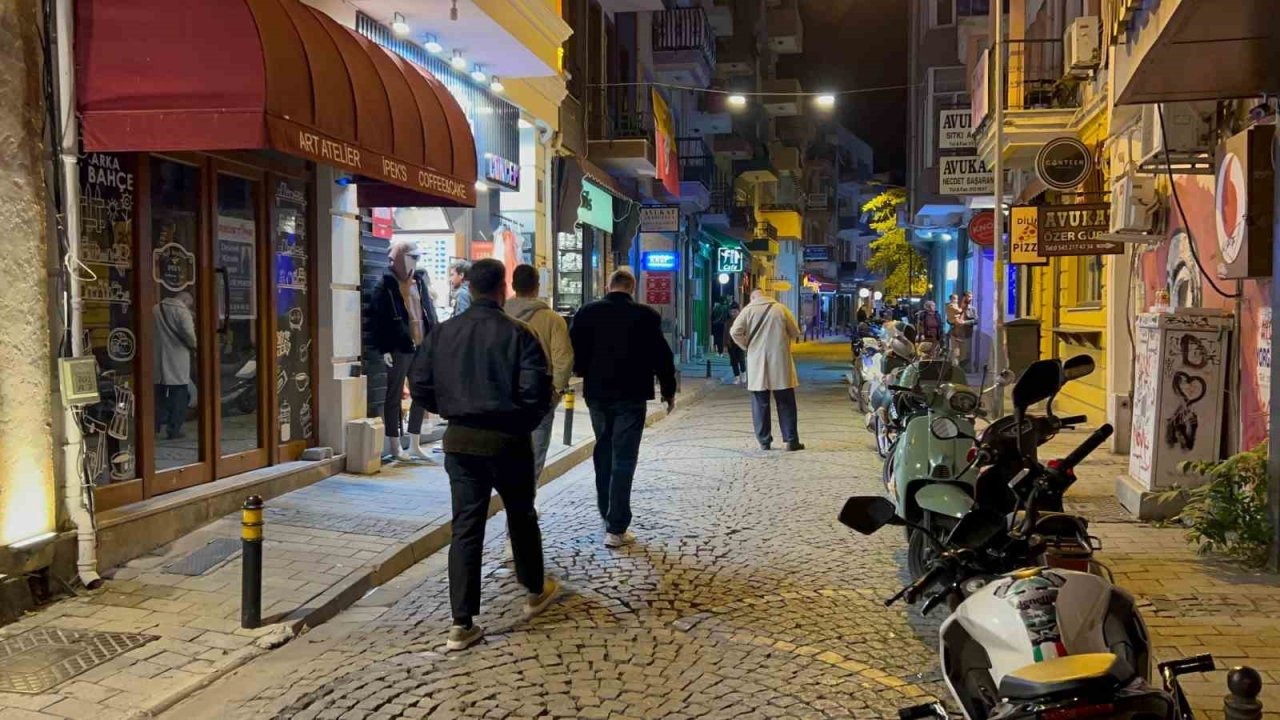 Çanakkale’de 4 büyüklüğünde deprem