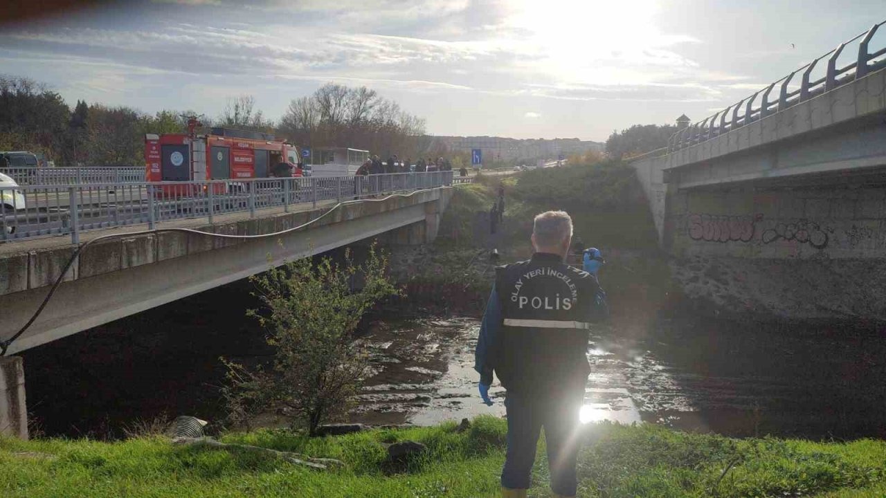 Dere yatağında bir kişi ölü bulundu