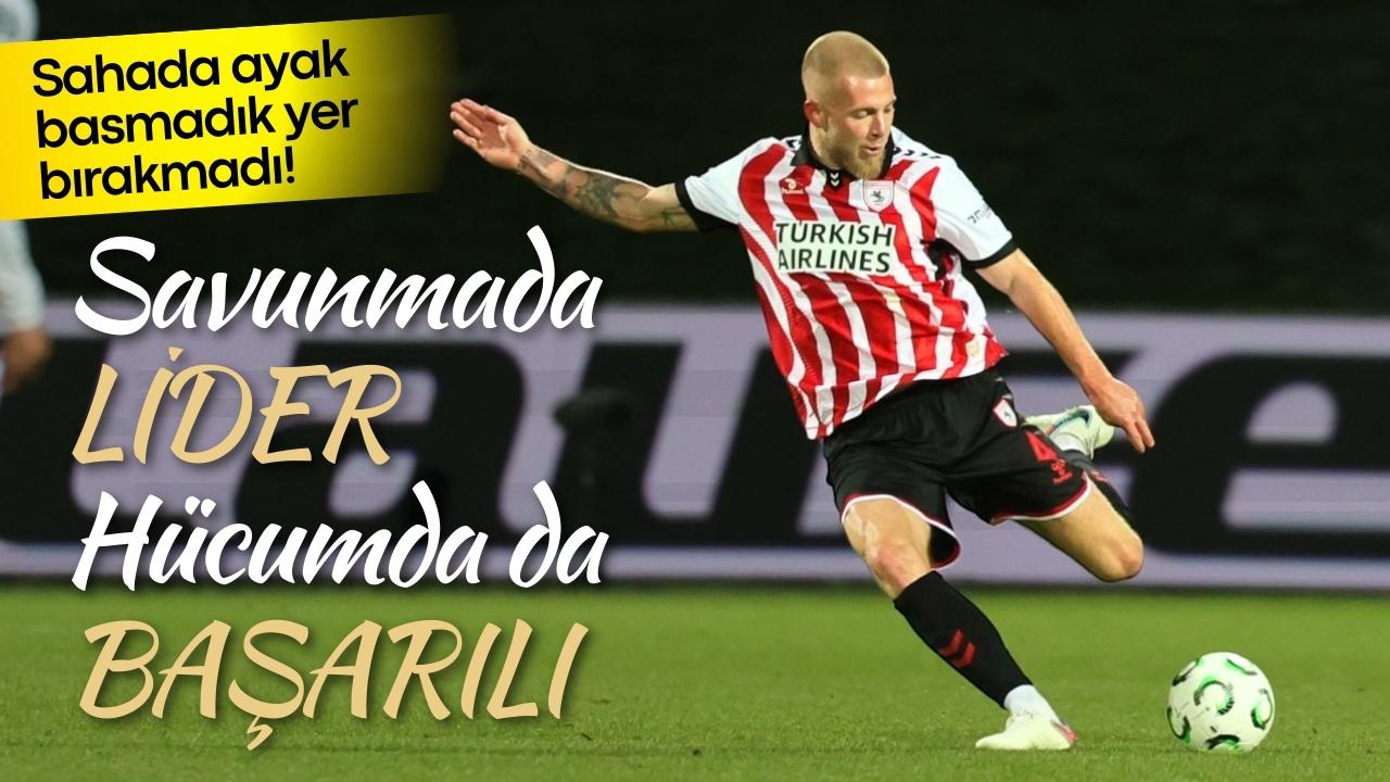 Drongelen'den İzlanda’da savunmaya liderlik hücuma destek