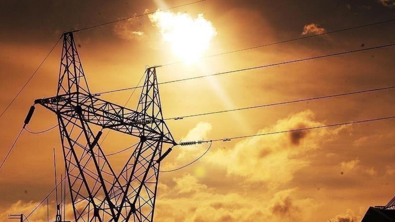 Günde 3 saat ücretsiz elektrik verecek