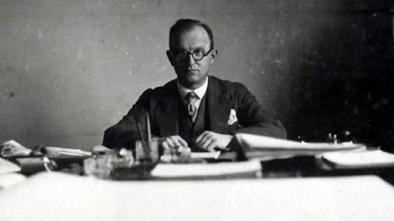 İngiliz Kemal kimdir?