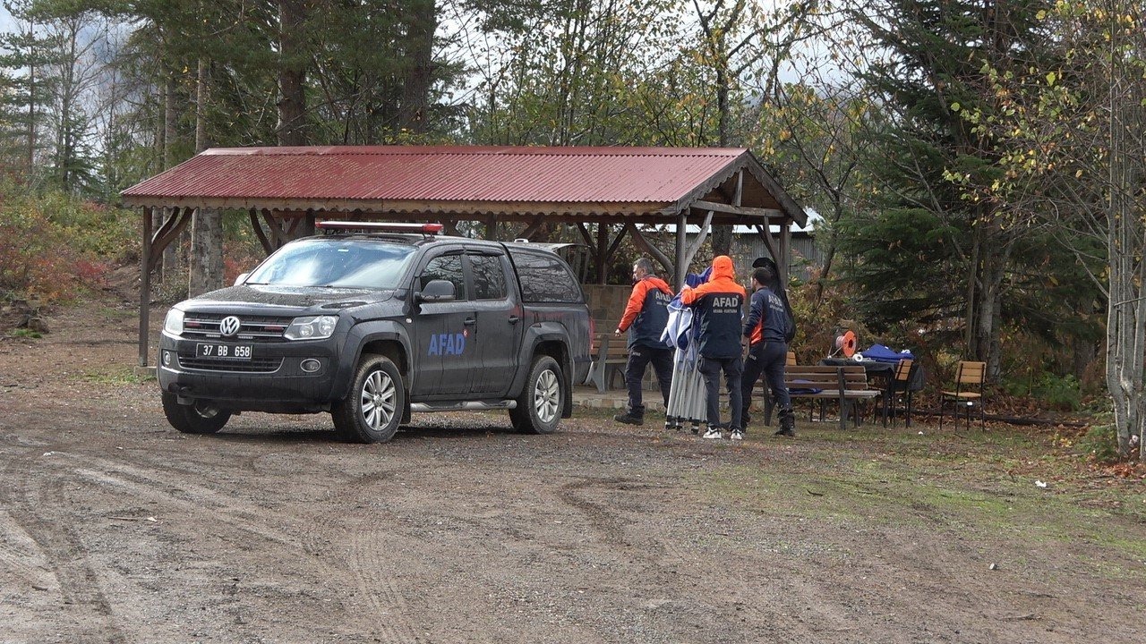 Kastamonu’da kayıp anne ve oğlunun cesedinin bulunduğu bölgedeki arama çalışmaları sonlandırıldı