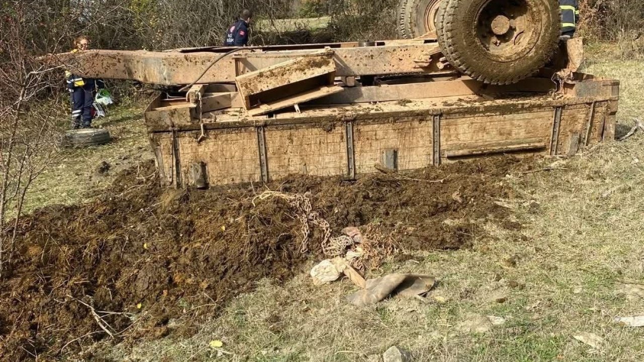 Kastamonu’da traktör devrildi: Ayhan Ilgaz can verdi