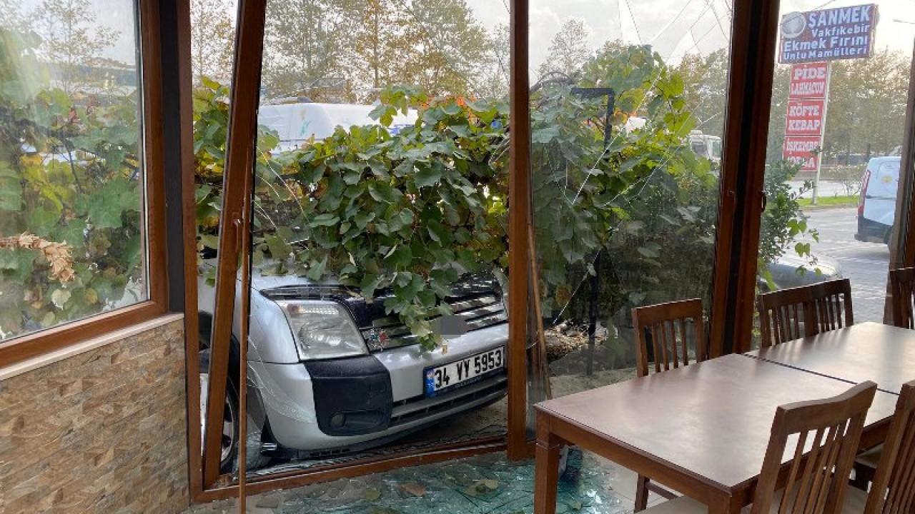 Kontrolden çıkan otomobil dehşet saçtı! 1 ölü, 3 yaralı