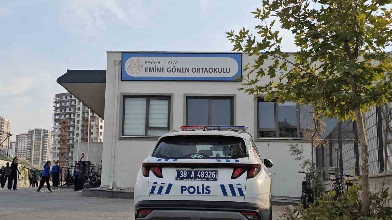 Okuldaki sucuk festivali kabusa döndü! 80 öğrenci zehirlendi