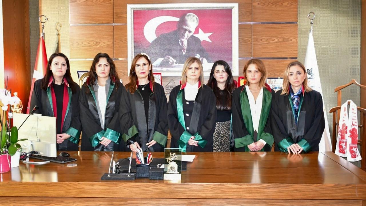 Samsun Barosu'ndan kadına şiddet mesajı