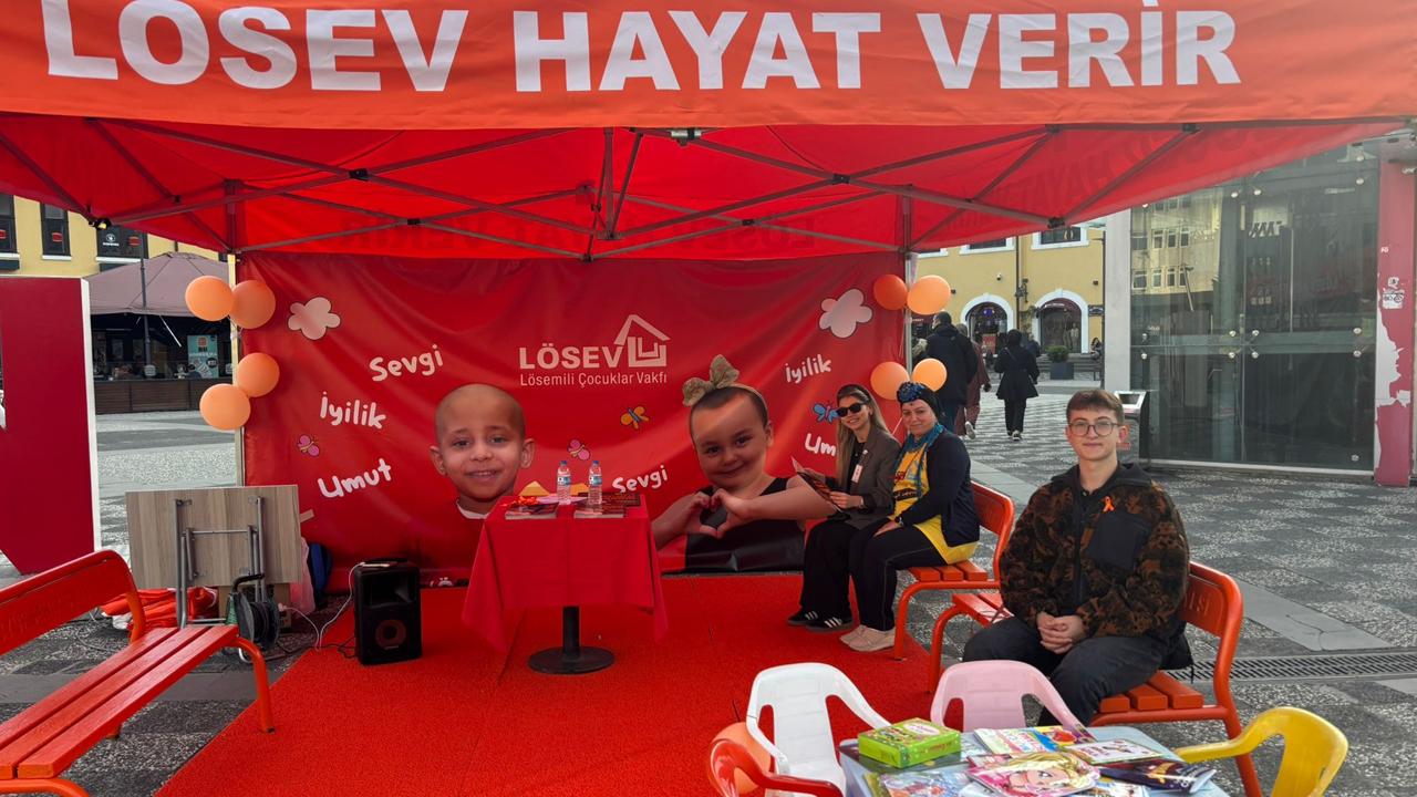 Samsun LÖSEV'den turuncu çadır etkinlikleri