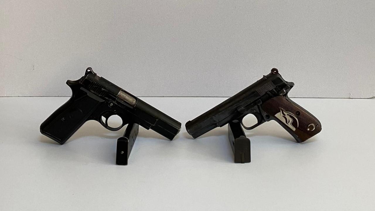 Samsun'da 2 ruhsatsız tabanca ele geçirildi