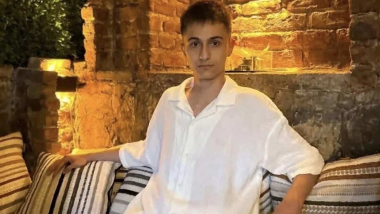 Samsun’da motosiklet kazasında hayatını kaybeden 19 yaşındaki genç toprağa verildi