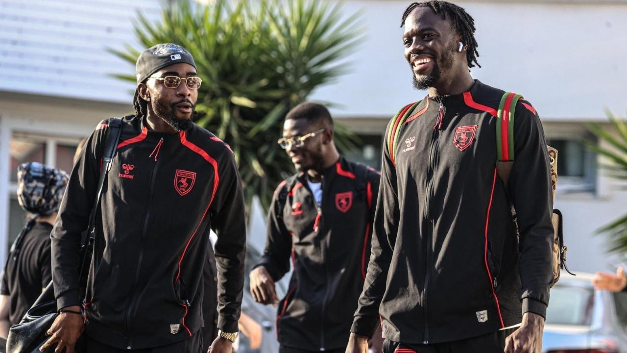 Samsunspor Beşiktaş maçı için İstanbul'a gitti