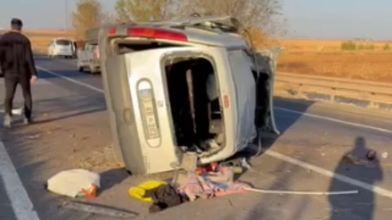 Ticari araç devrildi: 1 ölü, 3 yaralı