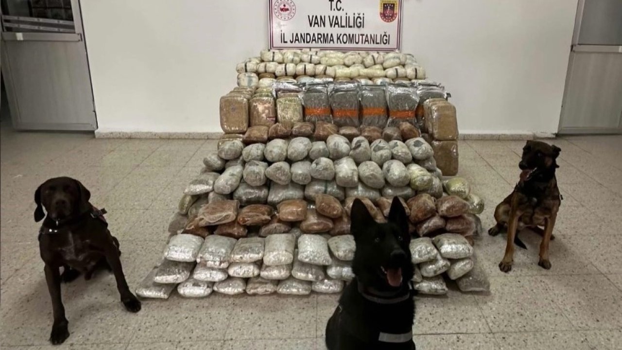 Tır ve kümeste 324 kilo uyuşturucu ele geçirildi