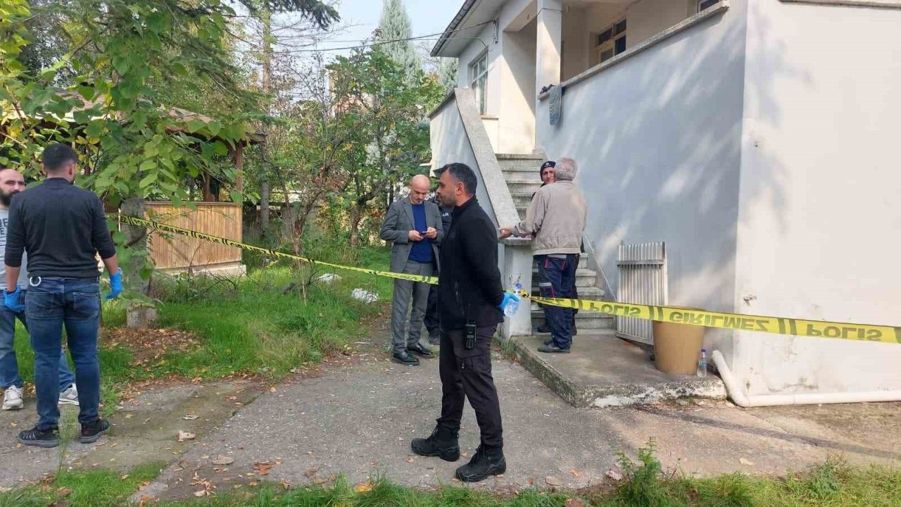 Ziyarete gelen eniştesi evde cansız bedenini buldu