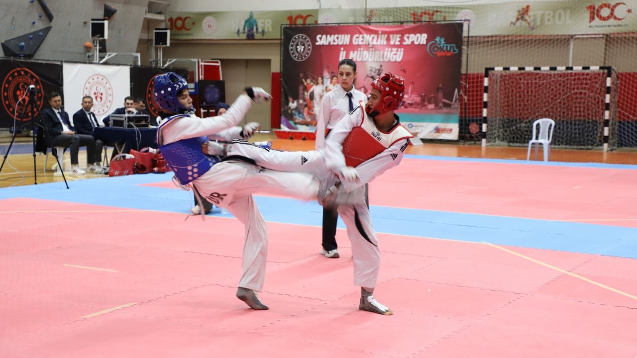11 ilden 186 teakwondocu Samsun’da kapıştı!