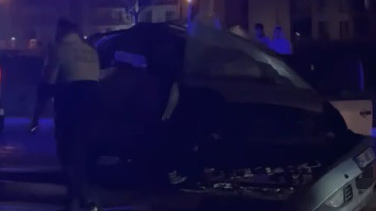 23 yaşındaki genç aydınlatma direğine çarparak can verdi