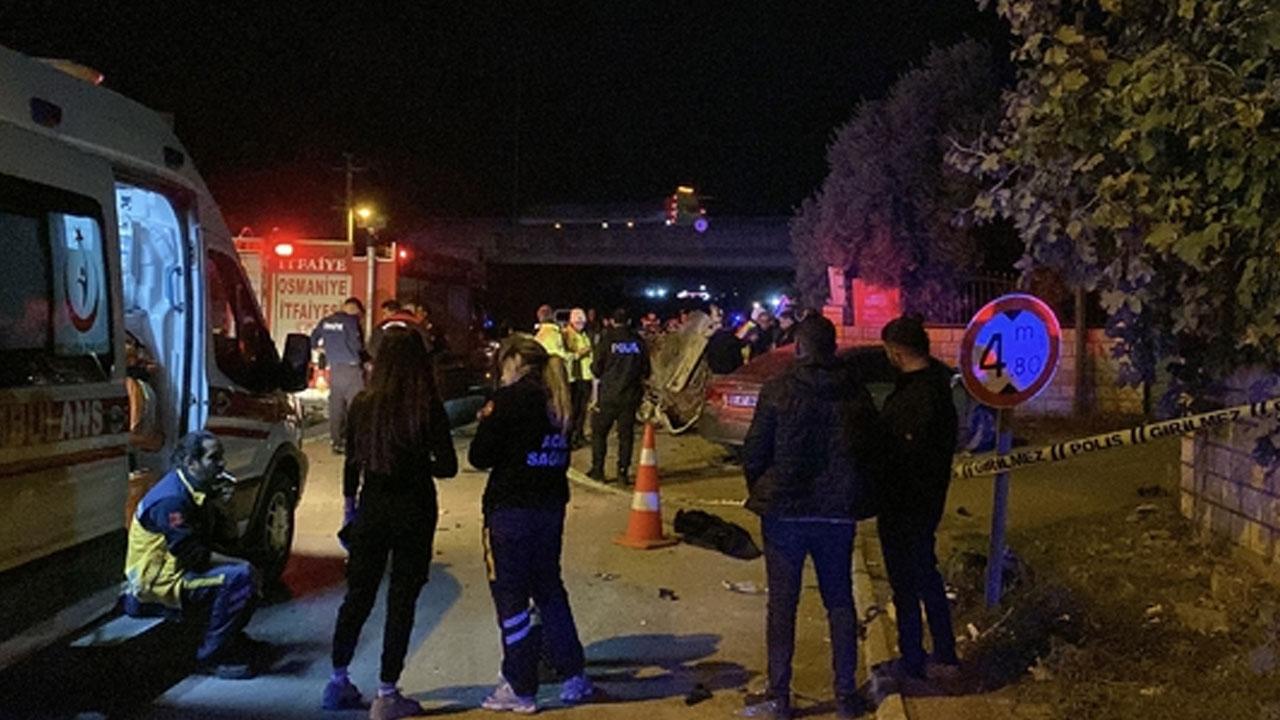 3 araç zincirleme kazaya karıştı! 2 ölü, 7 yaralı