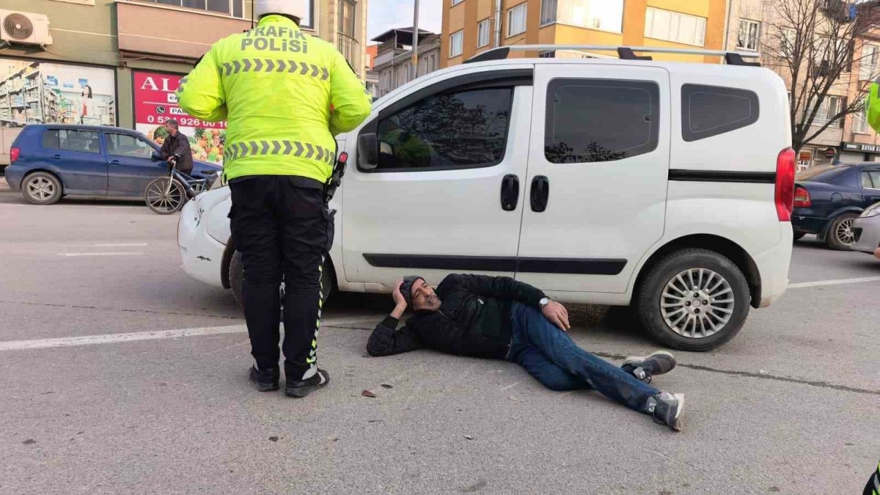 5 dakikada önce taburcu oldu kazada yaralandı