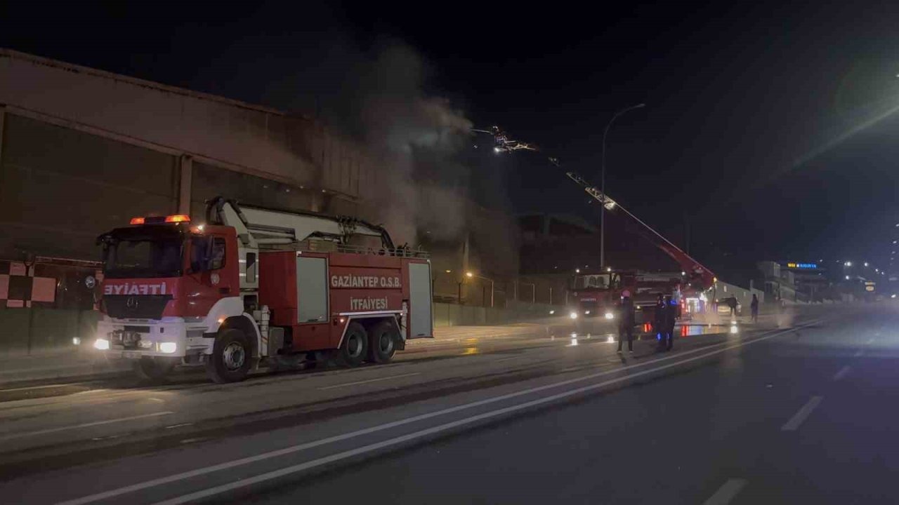 Ambalaj fabrikasında yangın çıktı