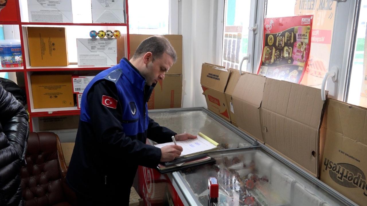 Atakum Belediyesi Zabıta ekipleri yoğun saha mesaisinde