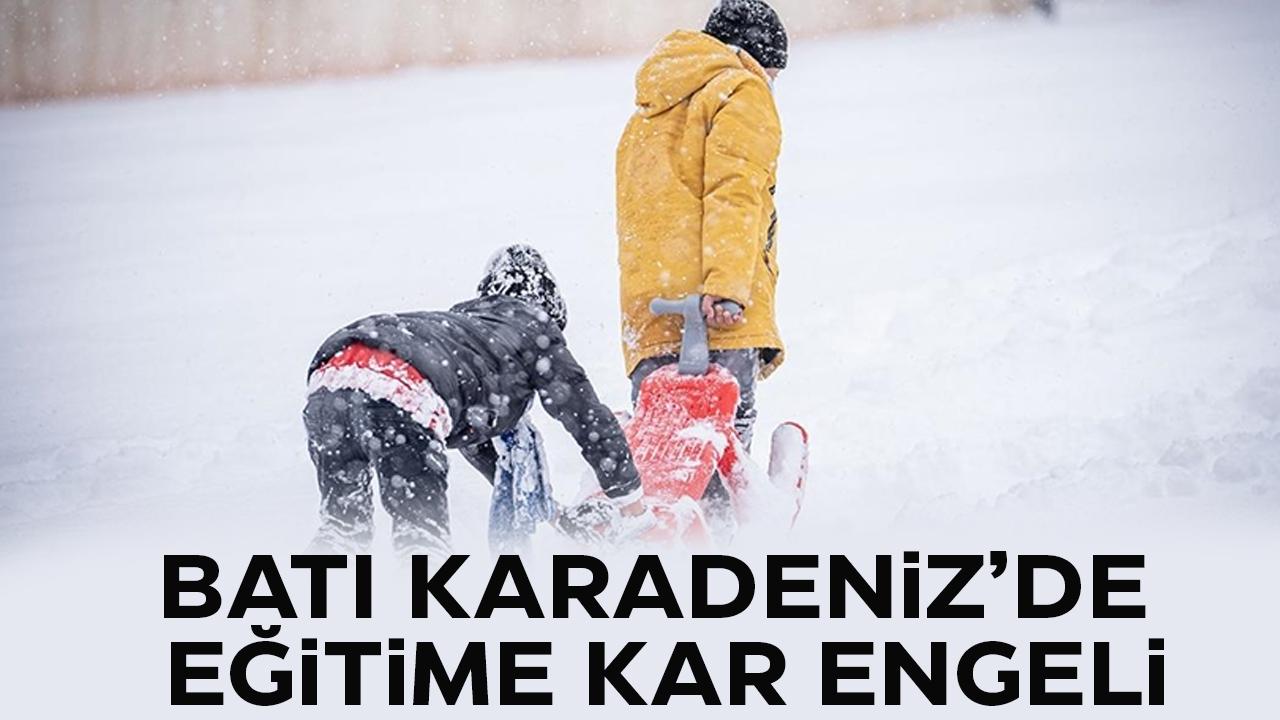 Batı Karadeniz'i kar vurdu! Eğitime ara verildi