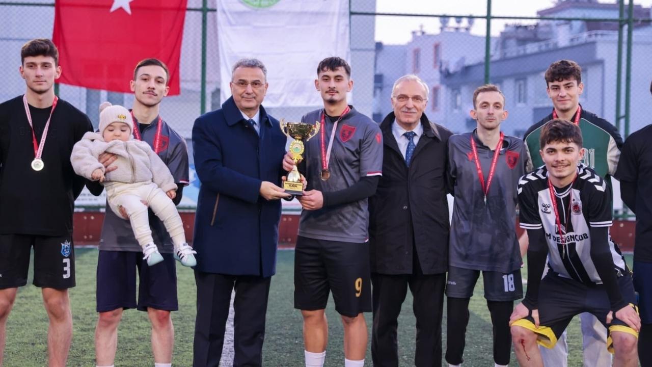 İlkadım'da turnuvanın şampiyonu Kılıçdede İLKEM