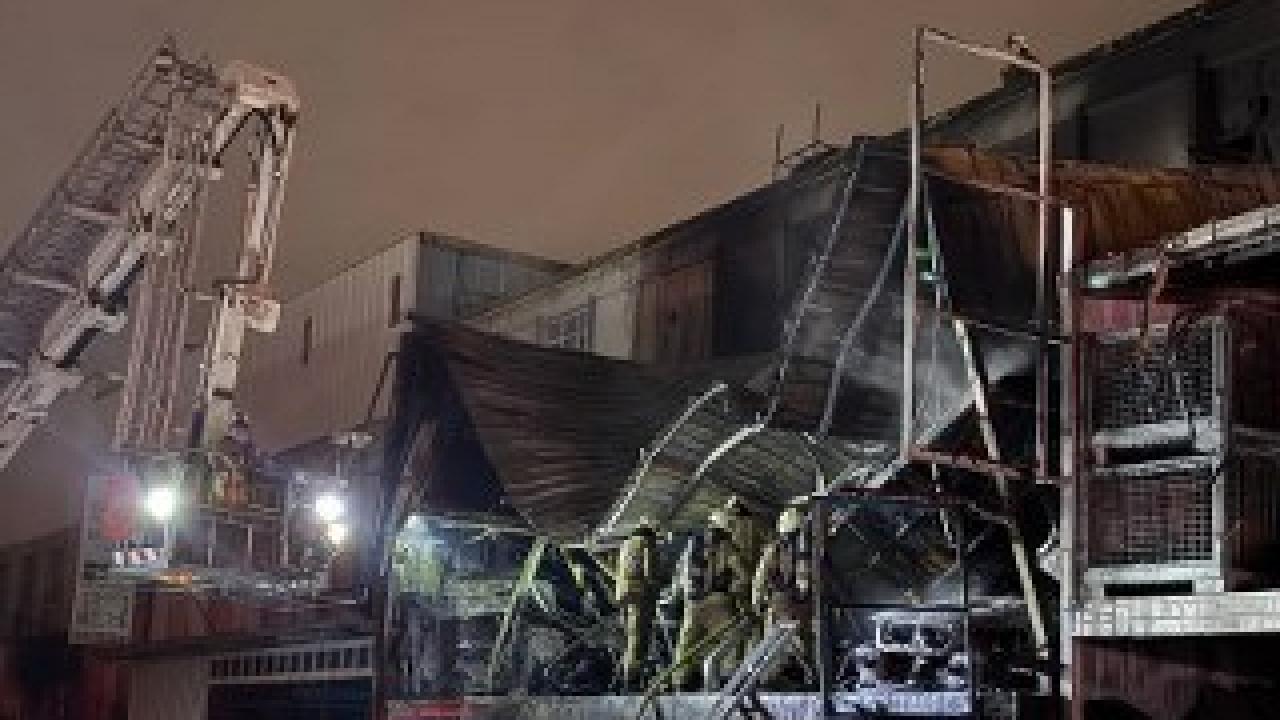 İstanbul'da oto sanayide korkutan yangın