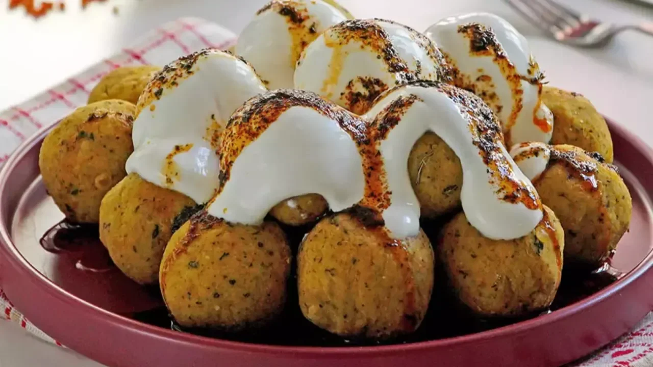 Kırmızı Mercimek Mantısı tarifi