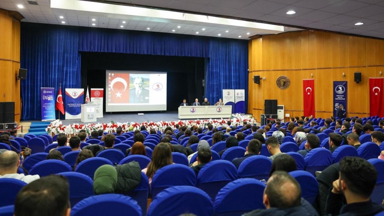 OMÜ’de topluluk başkanları bilgilendirme toplantısı yapıldı