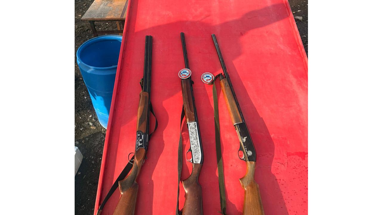 Samsun Çarşamba'da ruhsatsız av tüfekleri ele geçirildi