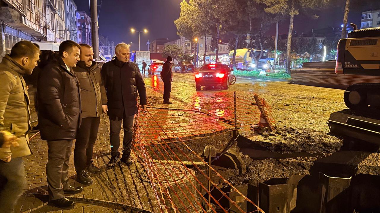 Samsun'da altyapı için gece mesaisi! Başkan Doğan sahada inceledi