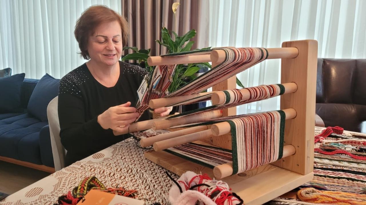 Samsun'da geleneksel Türk dokuma sanatı çarpana yeni nesillere aktarılıyor