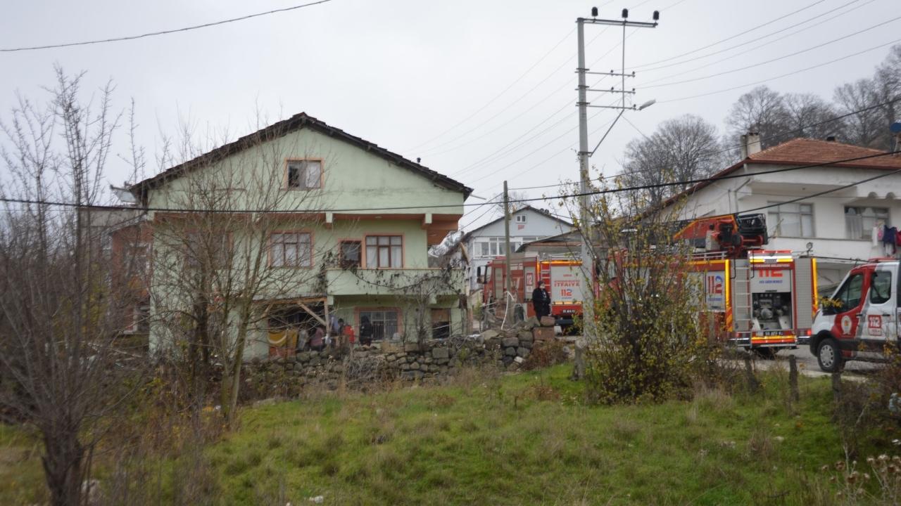 Samsun'da yangın çıkan evde hasar oluştu