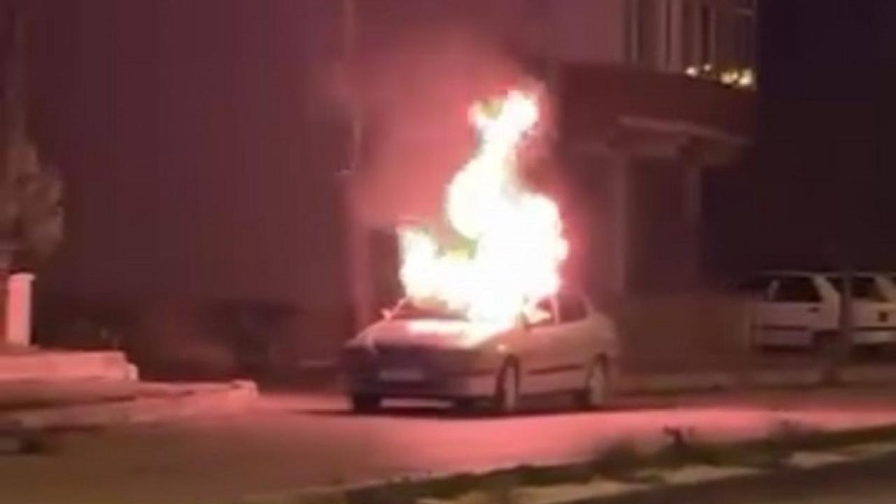 Seyir halindeki otomobil alev alev yandı!