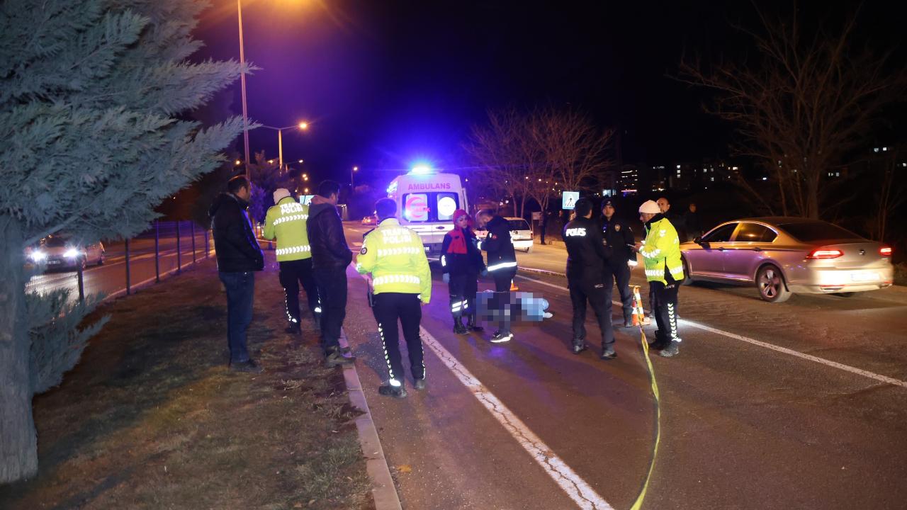 16 yaşındaki otomobil altında can verdi