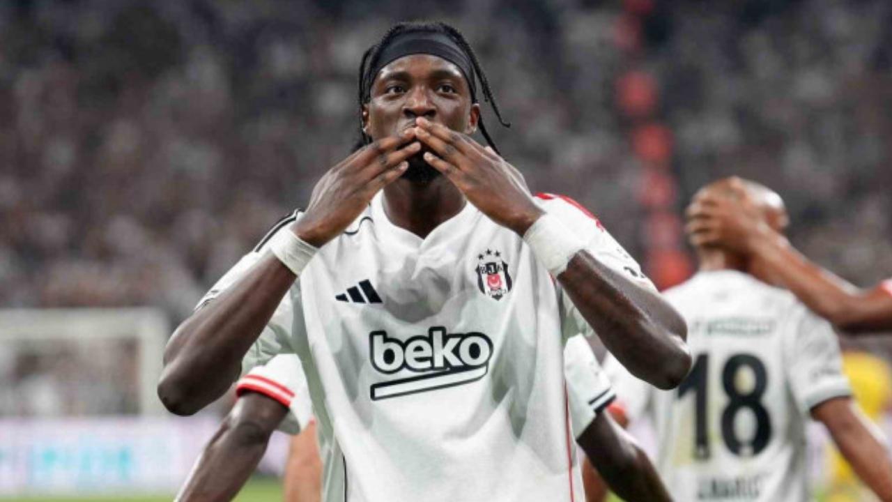 Abraham Premier Lig'e geri dönüyor