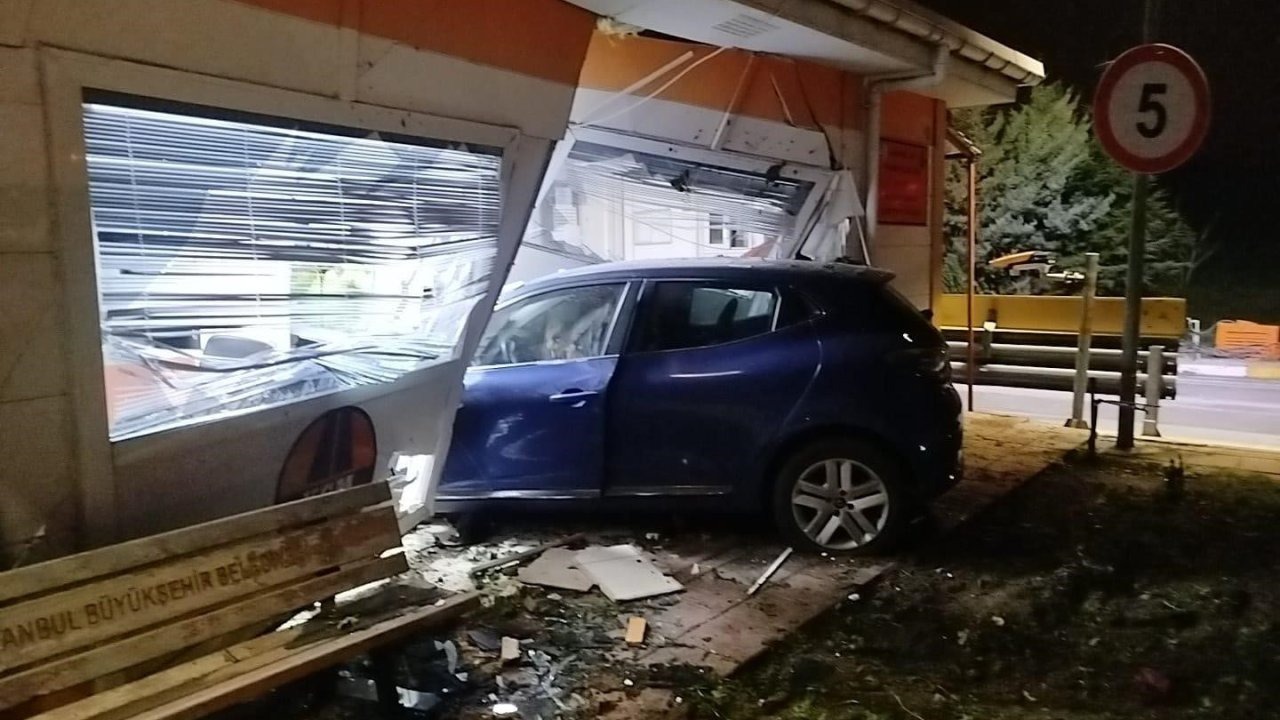 Akollü sürücü kantar binasına çarptı: 1 ölü