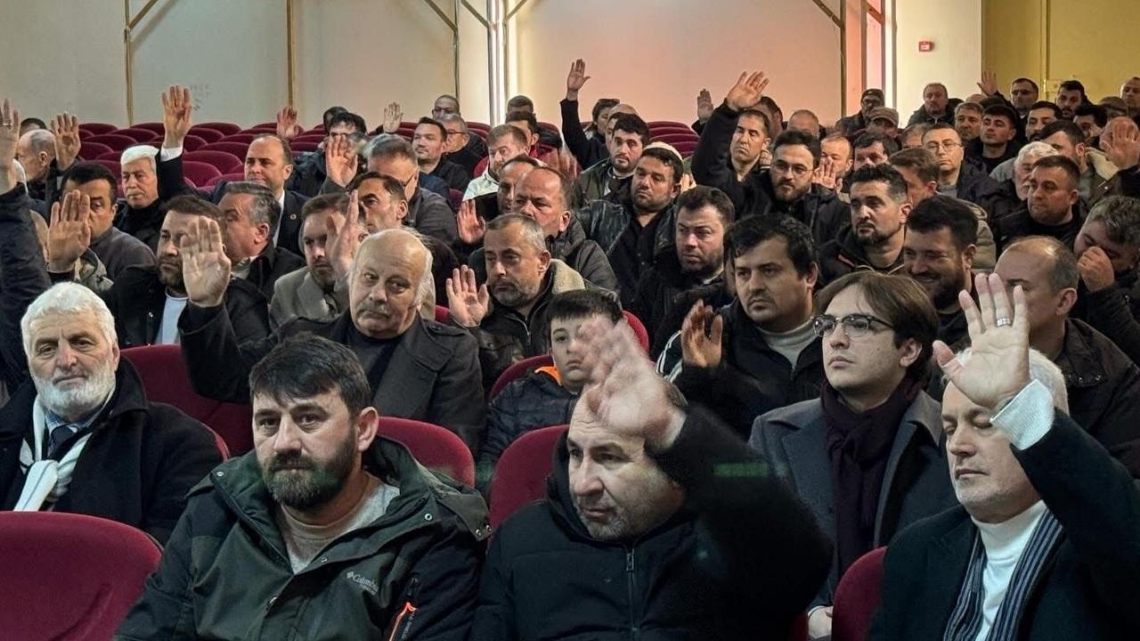 Alaçam Esnaf ve Sanatkarlar Odası'nda başkan değişmedi