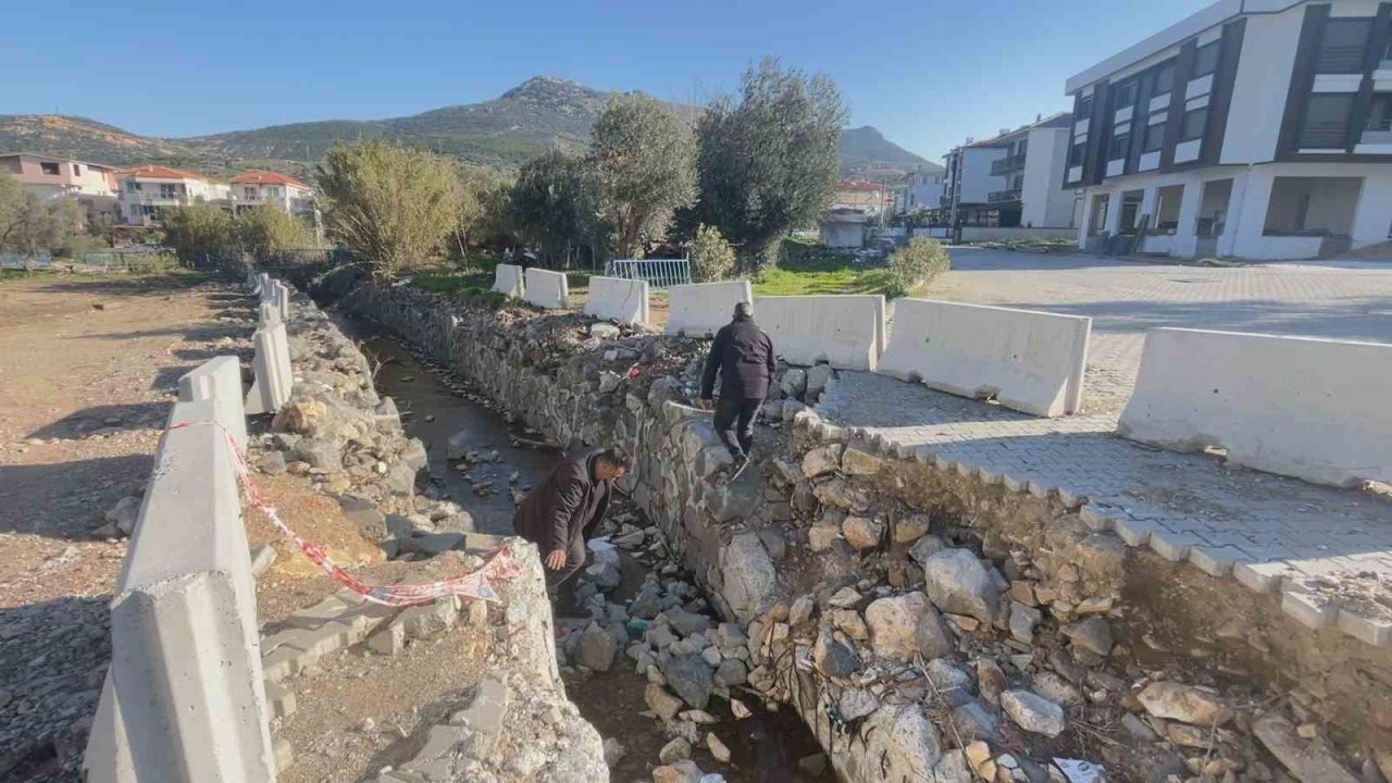 Belediye çalışması çileye dönüştü: Mahalle ikiye bölündü